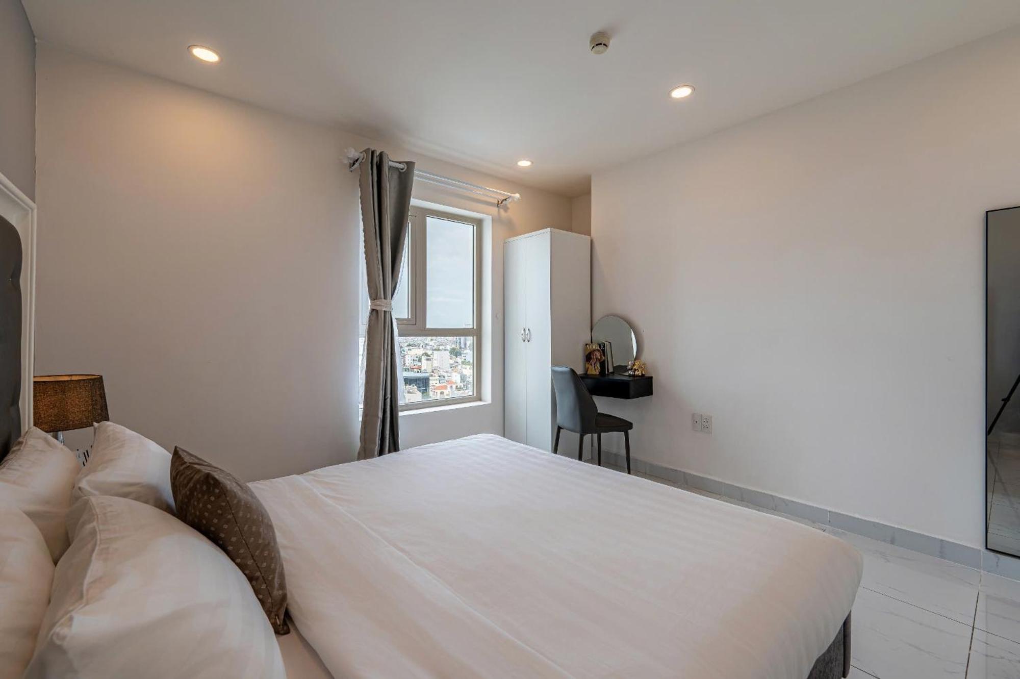 An Corner - Terra Royal 2 Bedrooms View * TP. Hồ Chí Minh